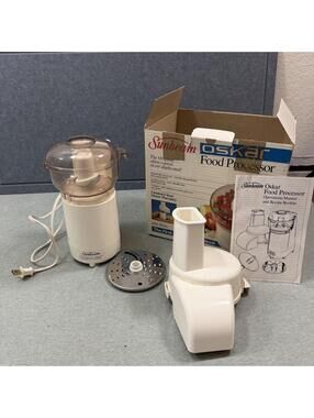 Vintage Sunbeam Oskar 14181 Food Processor w Bowl Lid Disc Blade Works